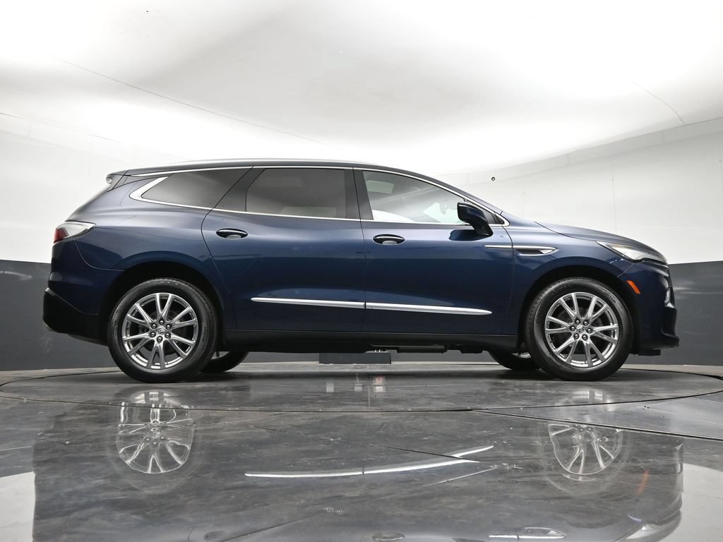 Certified 2024 Buick Enclave Essence w/ Experience Buick Package AWD/4WD image 29