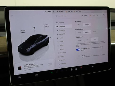 Used 2023 Tesla Model Y 2WD image 29