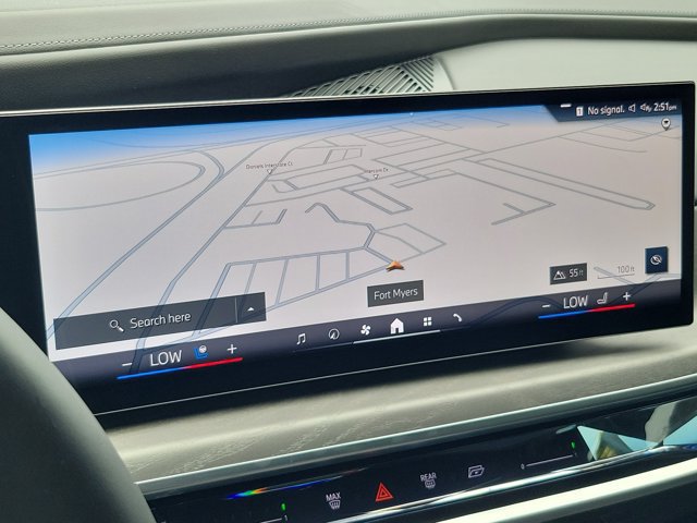 Used 2024 BMW 760i xDrive AWD/4WD image 29