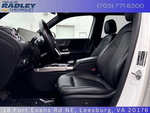 Used 2022 Mercedes-Benz GLB 250 4MATIC image 22