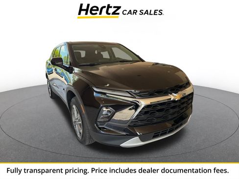 Used 2026 Chevrolet Blazer LT FWD image 1
