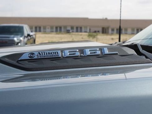 Used 2025 Chevrolet Silverado 2500 LTZ w/ LTZ Texas Edition AWD/4WD image 15