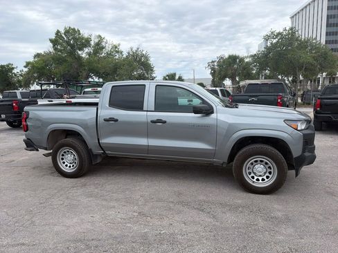 Used 2024 Chevrolet Colorado W/T w/ WT Convenience Package RWD image 4