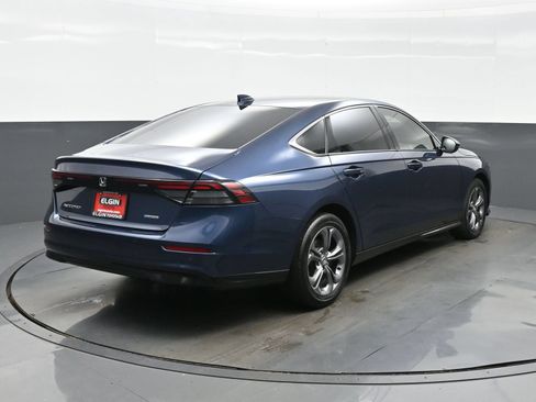 Used 2025 Honda Accord EX-L image 6