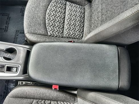 Used 2024 Chevrolet Equinox LT image 24