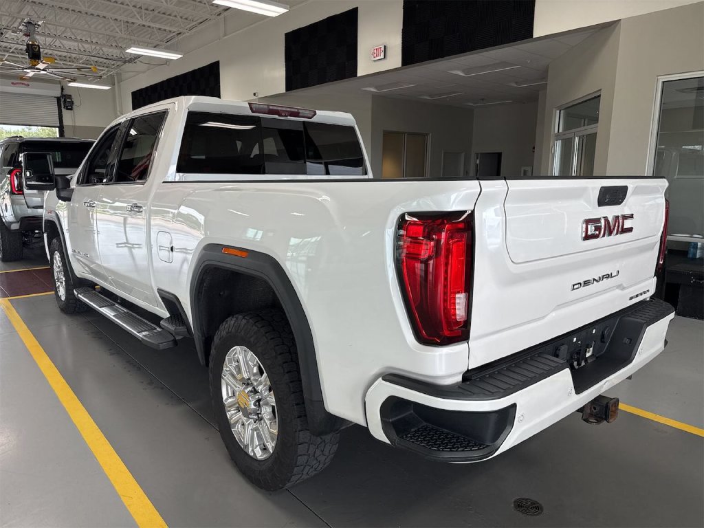 Used 2020 GMC Sierra 2500 Denali w/ Denali Ultimate Package AWD/4WD image 3