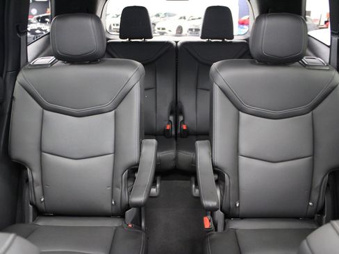 Certified 2024 Cadillac XT6 Premium Luxury image 40