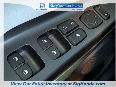 Used 2022 Hyundai Kona SEL w/ Cargo Package image 23