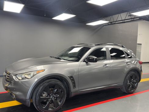 Used 2015 INFINITI QX70 2WD w/ Premium Package image 2