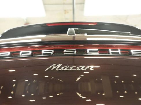 New 2026 Porsche Macan AWD/4WD image 37