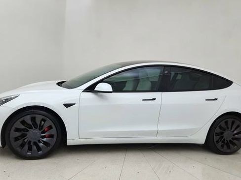 Used 2022 Tesla Model 3 Performance AWD/4WD image 3