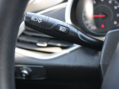 Used 2023 Chevrolet Malibu LS FWD image 33