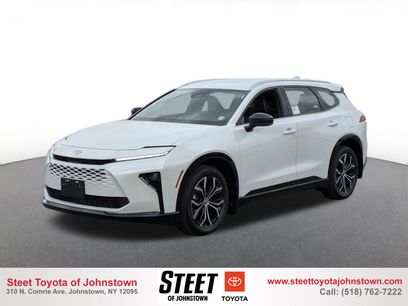 New 2025 Toyota Crown Signia