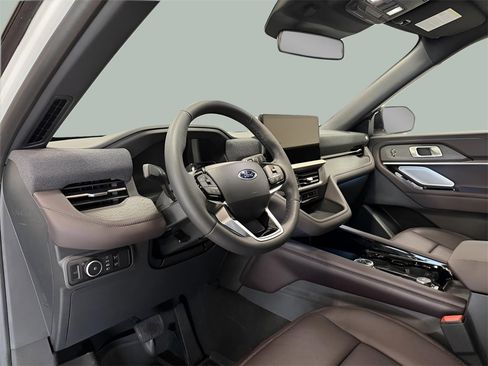 New 2026 Ford Explorer Platinum image 19