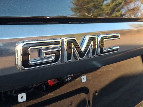 Certified 2024 GMC Yukon XL AT4 w/ Technology Package image 6