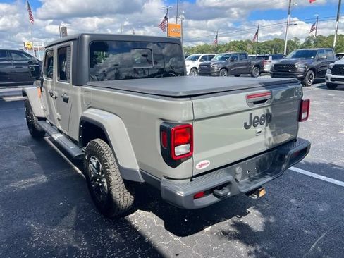 Used 2022 Jeep Gladiator Sport AWD/4WD image 21