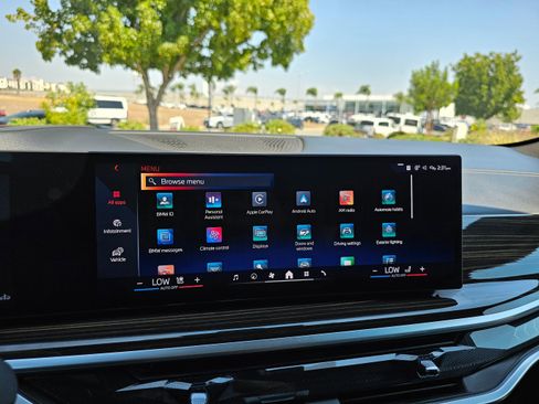 Used 2025 BMW X6 xDrive40i image 44