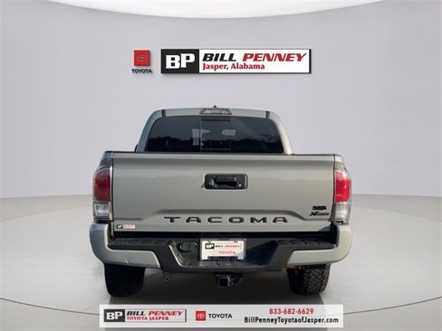 Used 2021 Toyota Tacoma TRD Sport image 4