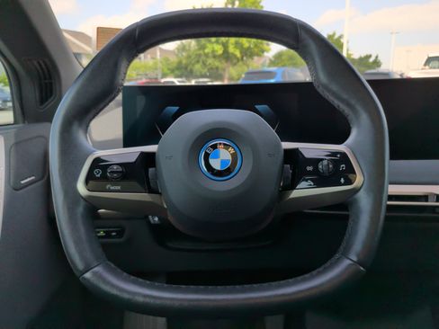 Used 2024 BMW iX xDrive50 w/ Premium Package AWD/4WD image 21