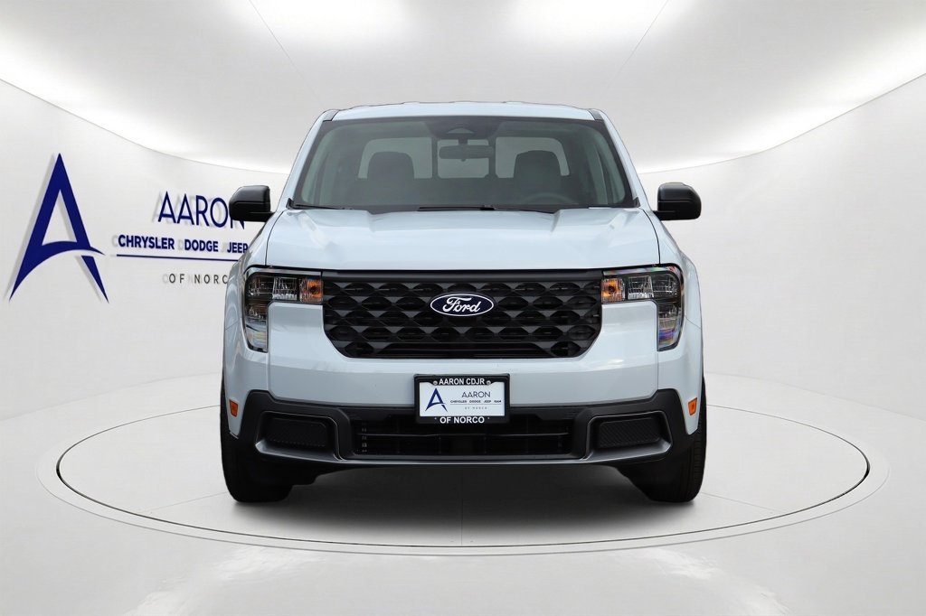 Used 2026 Ford Maverick XLT FWD image 2