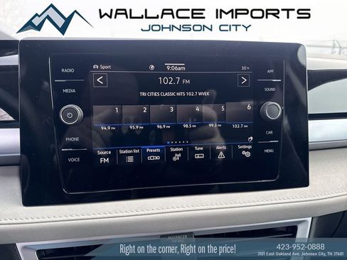 New 2026 Volkswagen Taos SE image 15