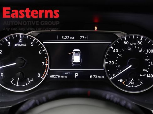 Used 2023 Nissan Pathfinder SV w/ SV Premium Package AWD/4WD image 18