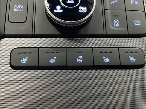 Used 2025 Hyundai Palisade Calligraphy AWD/4WD image 33
