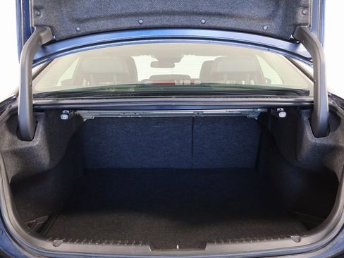 Used 2018 MAZDA MAZDA6 Touring image 12