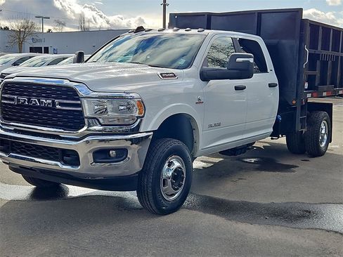 Used 2023 RAM 3500 SLT w/ Quick Order Package 2YG SLT image 3