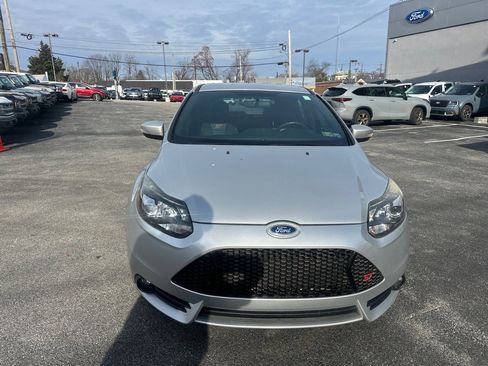Used 2014 Ford Focus ST w/ Equipment Group 202A image 8