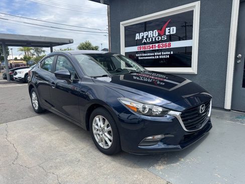 Used 2017 MAZDA MAZDA3 Sport w/ Preferred Equipment Package FWD image 1