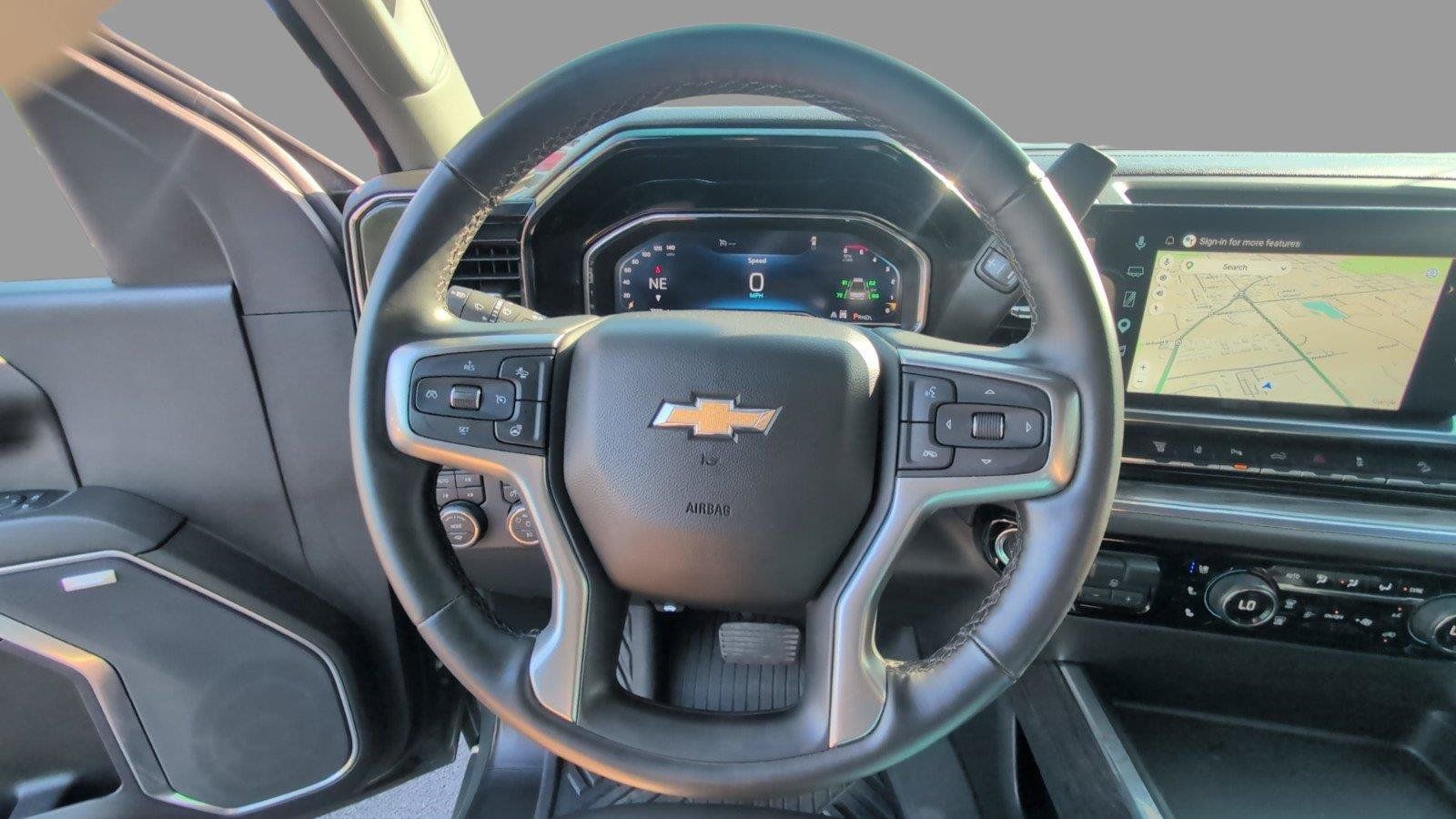 Used 2025 Chevrolet Silverado 2500 LTZ w/ LTZ Convenience Package AWD/4WD image 28