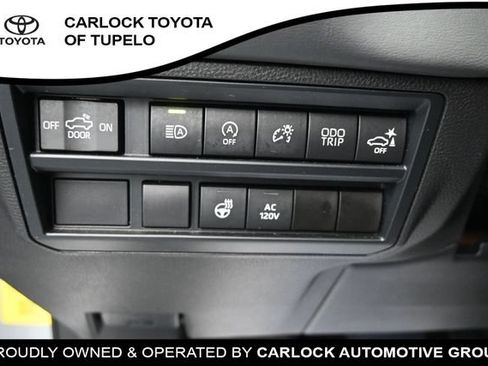 Used 2024 Toyota Tundra Platinum AWD/4WD image 25