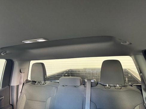 Used 2023 Chevrolet Silverado 1500 LT image 4