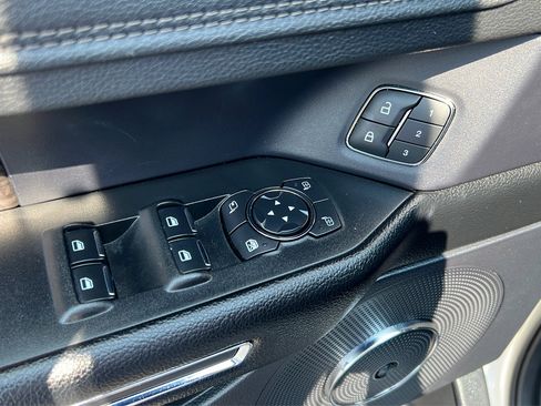 Used 2021 Ford Expedition Max Limited image 26