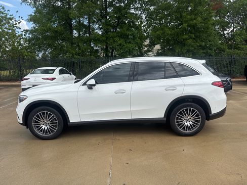 Certified 2026 Mercedes-Benz GLC 300 image 7