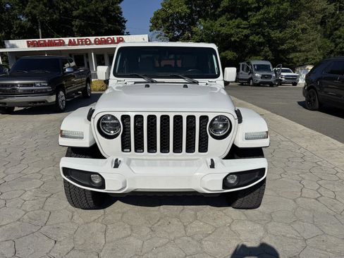 Used 2022 Jeep Gladiator Overland AWD/4WD image 18