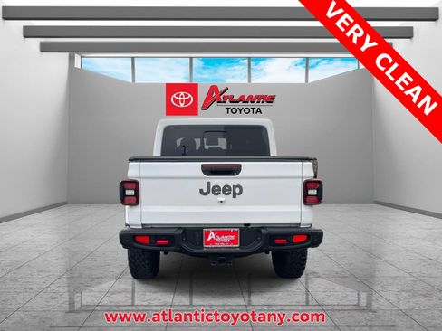 Used 2020 Jeep Gladiator Rubicon image 5