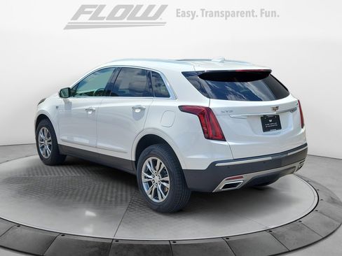 Used 2021 Cadillac XT5 Premium Luxury FWD image 6