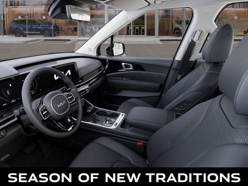 New 2025 Kia Carnival SX Prestige image 17