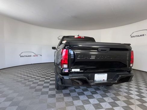 Used 2023 Chevrolet Colorado W/T image 7
