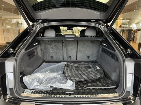 Certified 2025 Audi Q8 Premium Plus w/ Premium Plus Package image 26