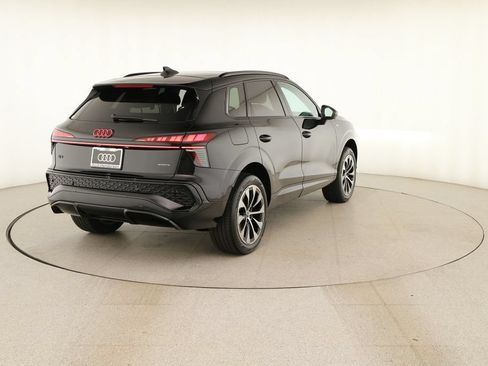 New 2026 Audi Q3 quattro 2.0T AWD/4WD image 6
