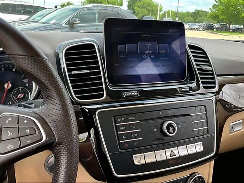 Used 2018 Mercedes-Benz GLE 350 image 6