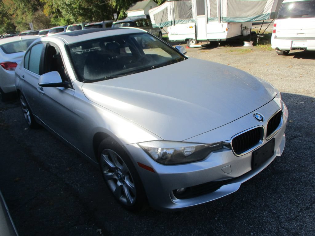 Used 2015 BMW 320i xDrive Sedan AWD/4WD image 1