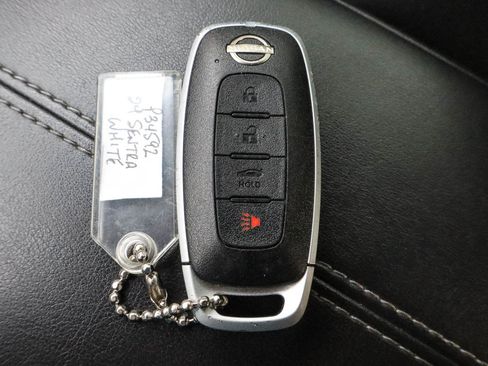 Used 2024 Nissan Sentra SV image 29