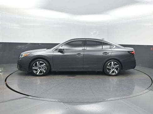 Used 2022 Subaru Legacy Touring XT AWD/4WD image 2
