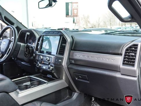 Used 2022 Ford F350 Platinum w/ FX4 Off-Road Package AWD/4WD image 57