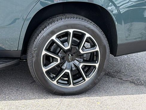 New 2026 Chevrolet Tahoe RST RWD image 9
