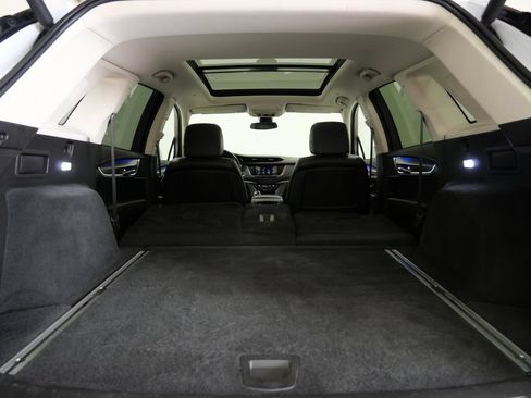 Used 2019 Cadillac XT5 Premium Luxury FWD image 29